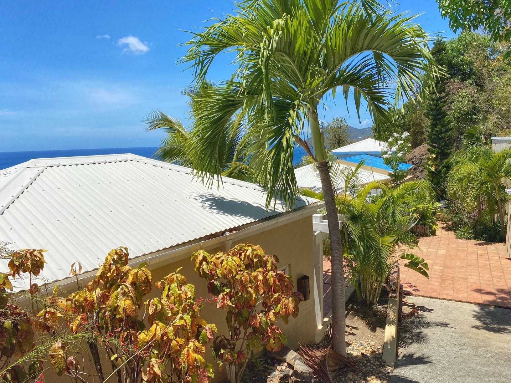 House in Coral Bay, Virgin Islands 10140028