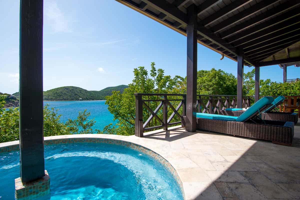 House in Coral Bay, Virgin Islands 10140033