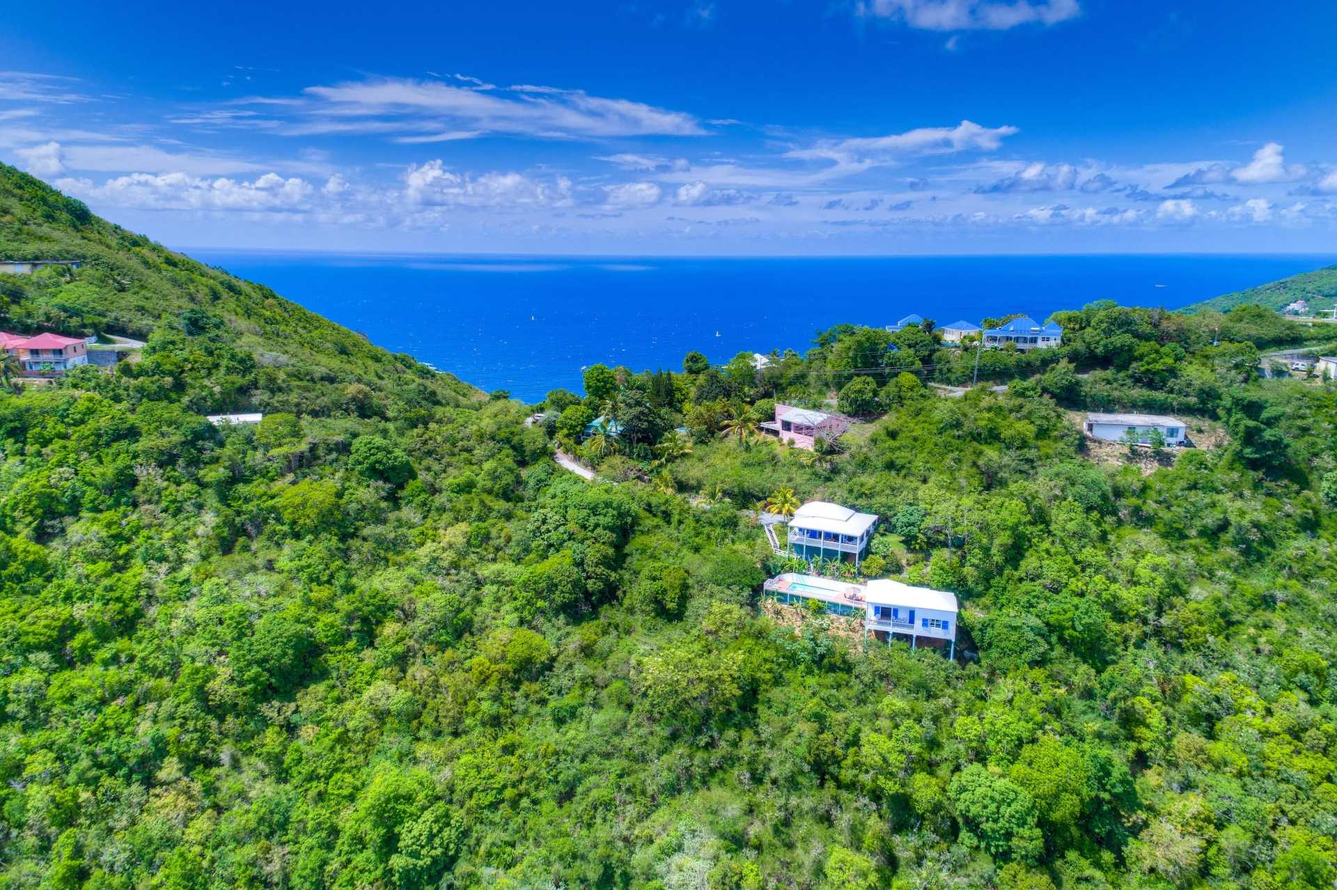 House in Coral Bay, Virgin Islands 10140039