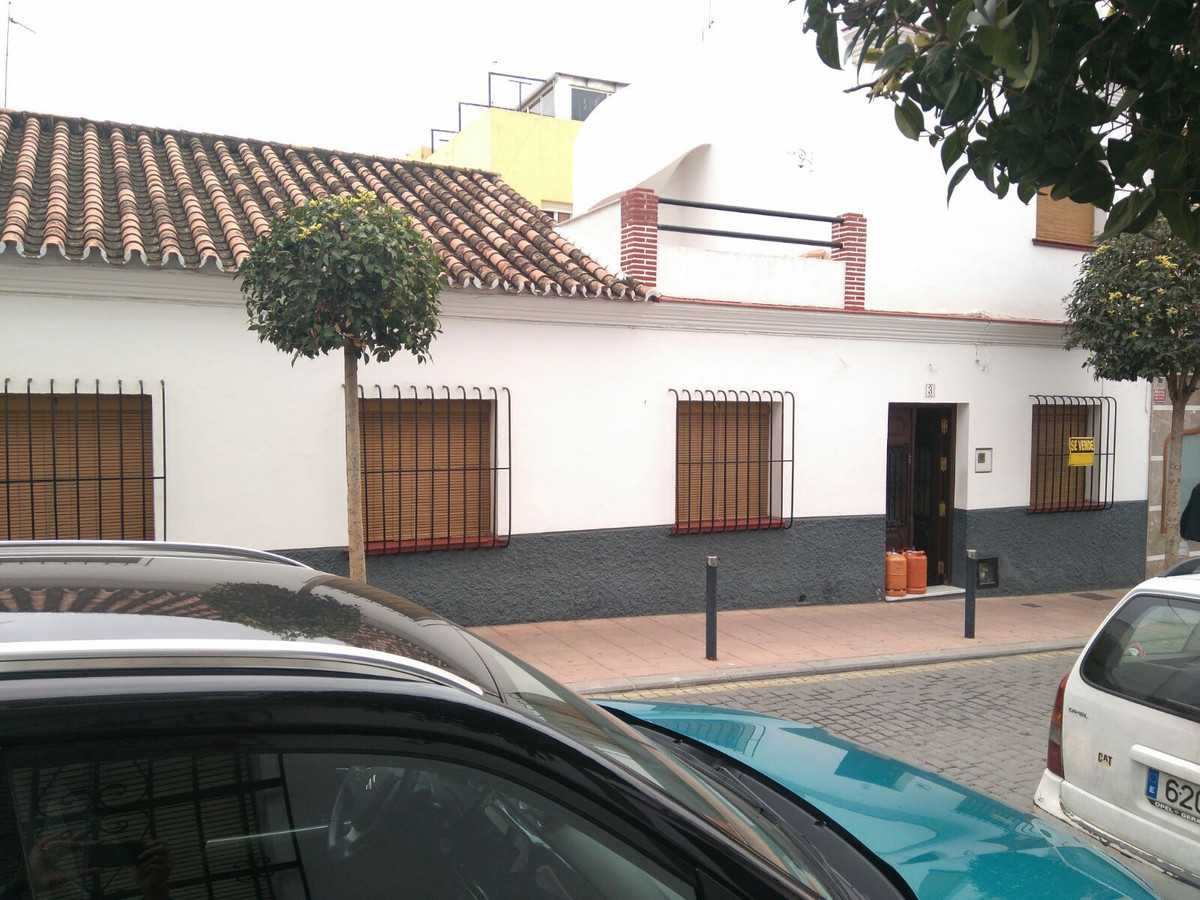 σπίτι σε Estepona, Andalucía 10140109