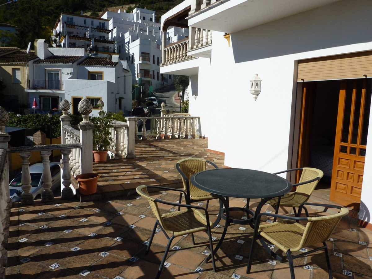 House in Benahavis, Andalusia 10140135