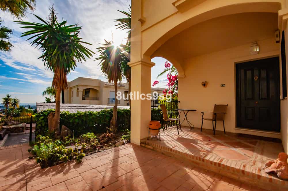 Casa nel Benahavis, Andalusia 10140181