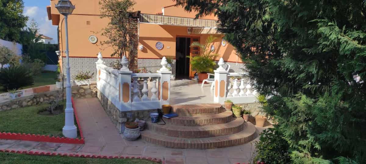 rumah dalam Alhaurin de la Torre, Andalusia 10140211