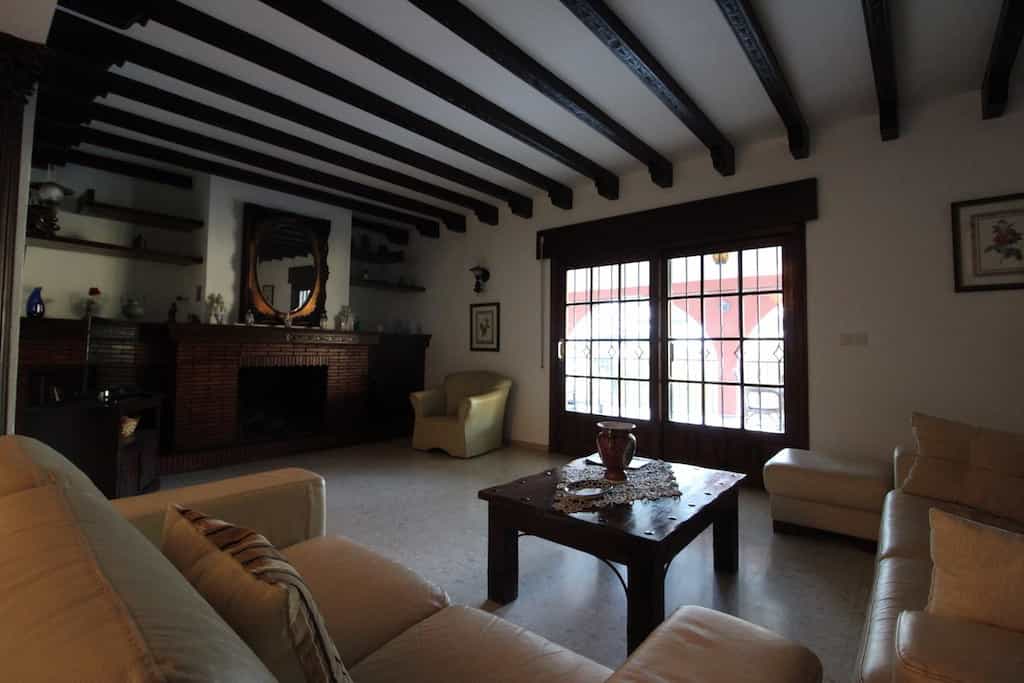 House in Benahavis, Andalusia 10140223
