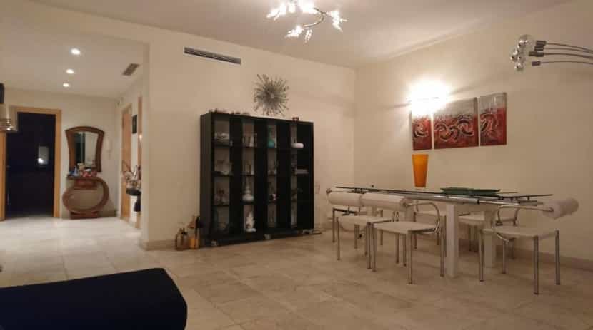 公寓 在 Benahavís, Andalucía 10140343