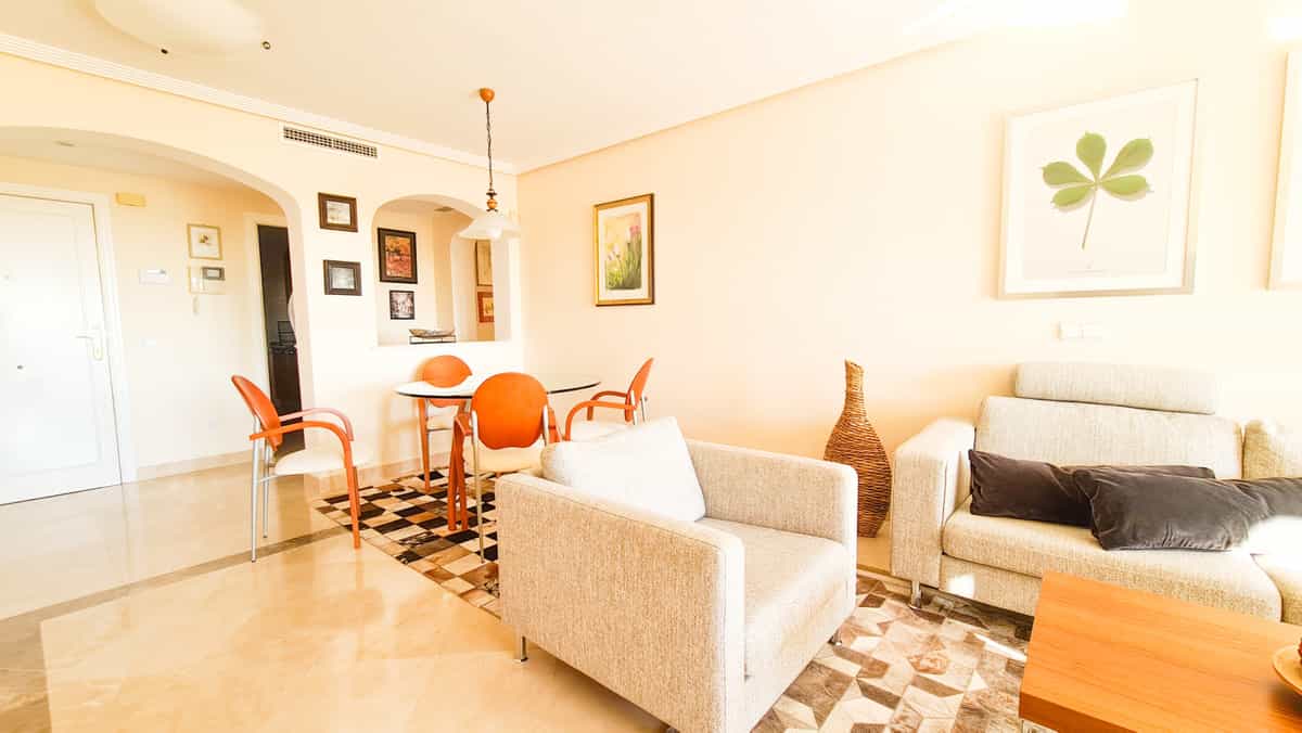 公寓 在 Benahavís, Andalucía 10140401