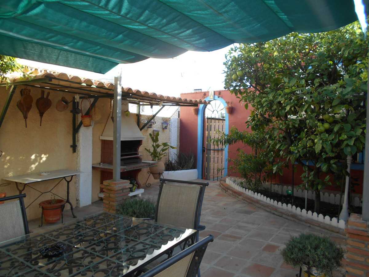 Casa nel San Pedro de Alcántara, Andalusia 10140865