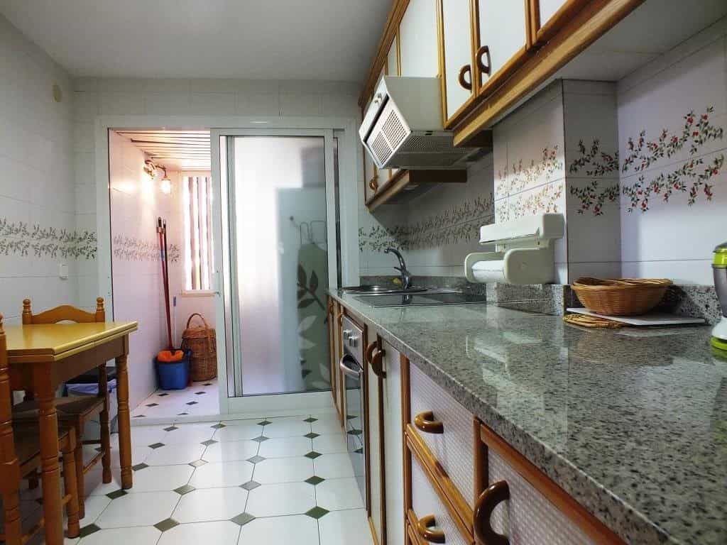 Condominium in Benalmádena, Andalusië 10140870