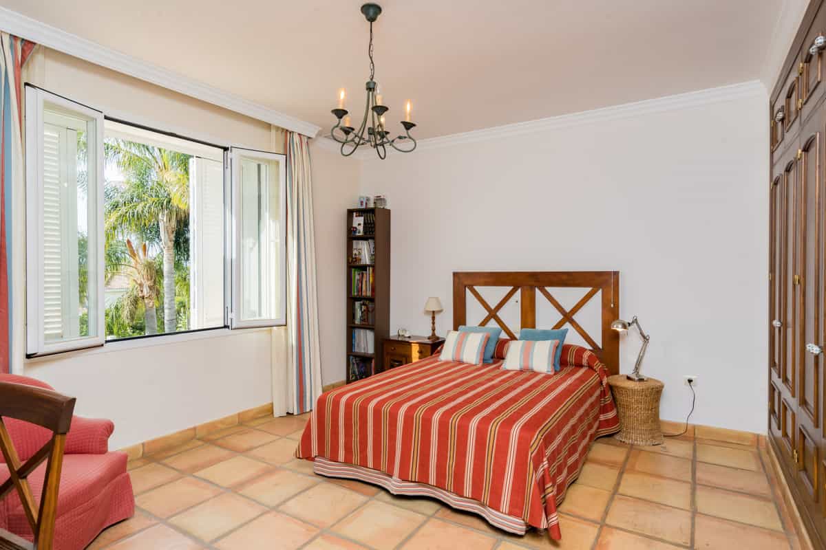 Huis in Marbella, Andalucía 10141278