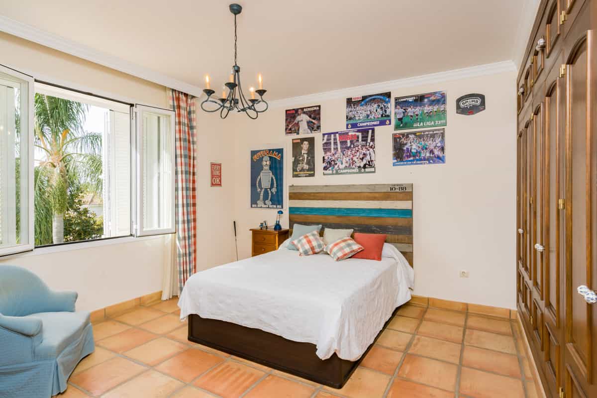 Huis in Marbella, Andalucía 10141278