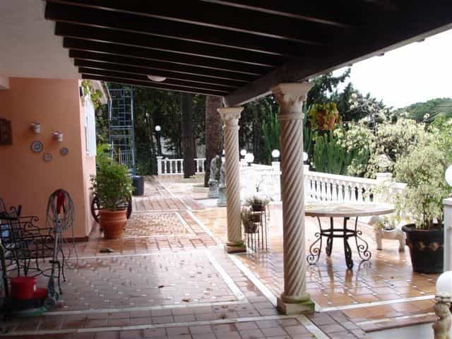 Talo sisään Marbella, Andalucía 10141352