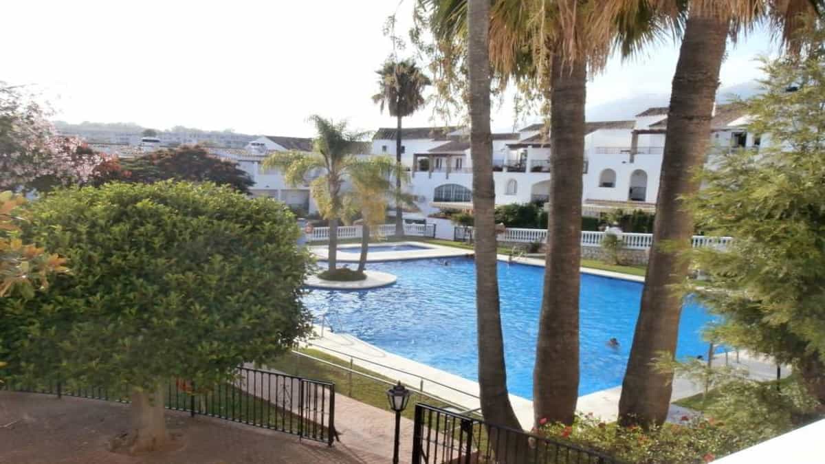 Condominium in Mijas, Andalusia 10141392