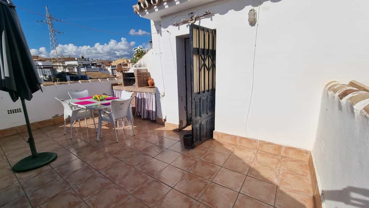 Condominium in Fuengirola, Andalucía 10141598