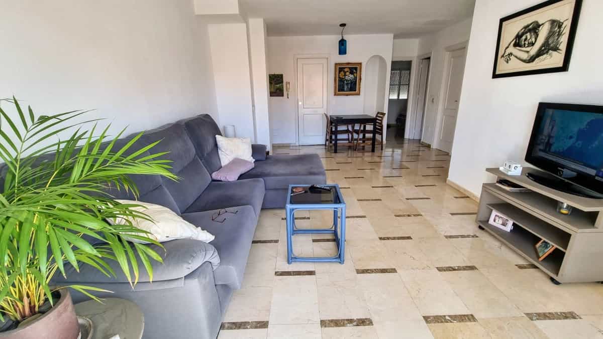 公寓 在 Fuengirola, Andalucía 10141598