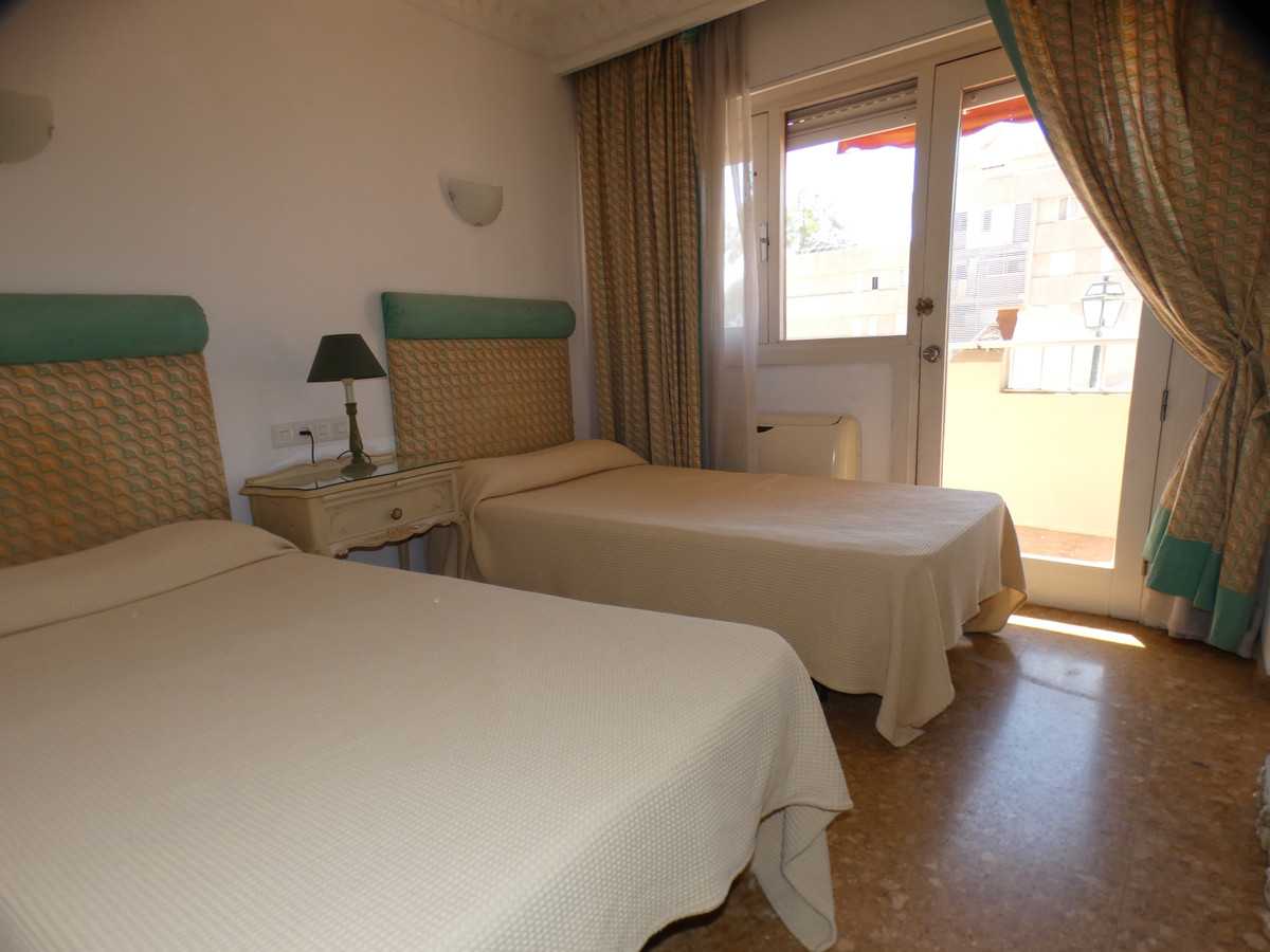 Квартира в Marbella, Andalucía 10141927