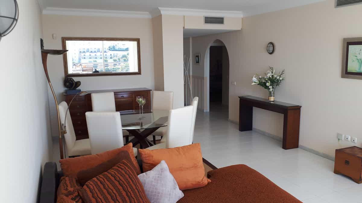 Condominium in El Palo, Andalusia 10142248