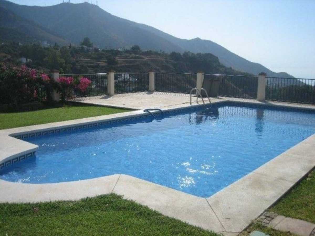 Condominium in Mijas, Andalusia 10142295