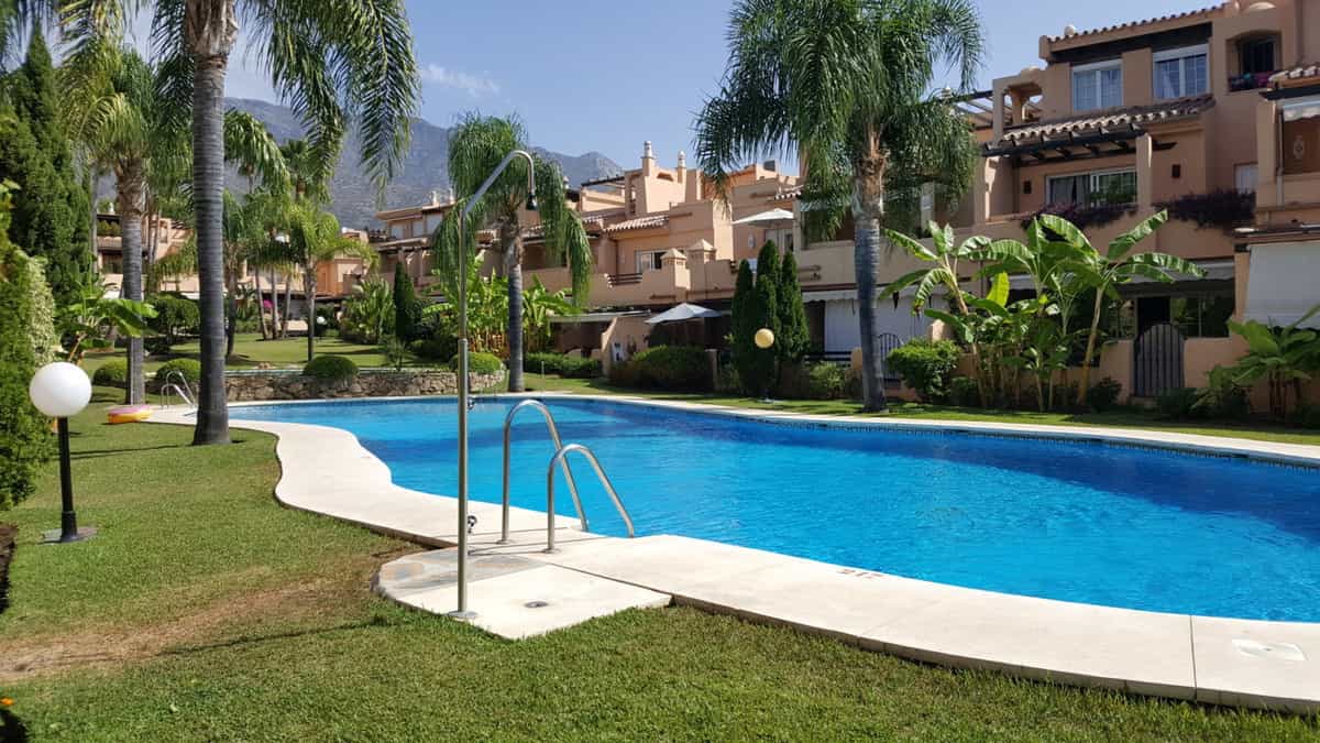 Casa nel Marbella, Andalusia 10142319