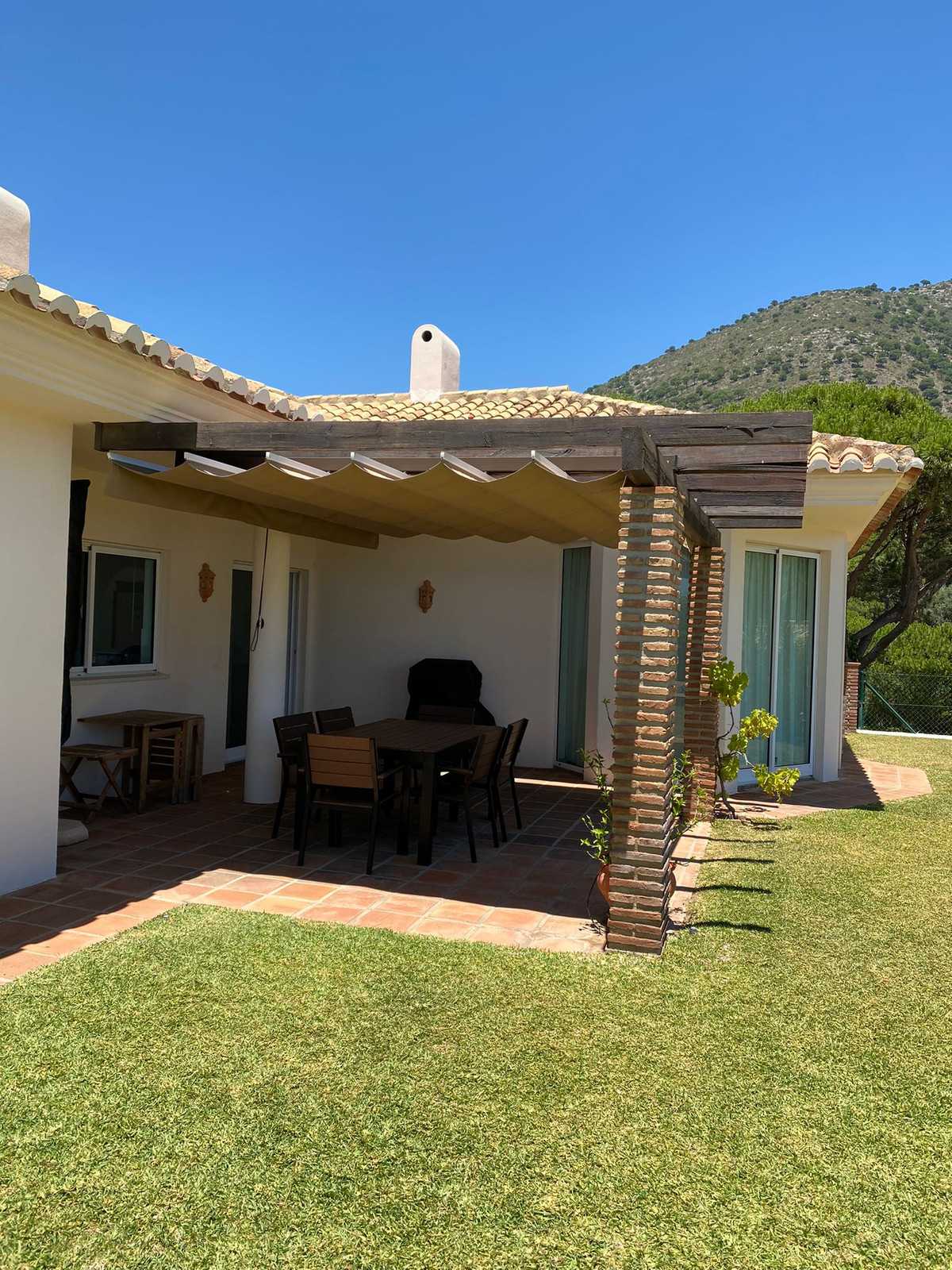 σπίτι σε Mijas, Andalusia 10142714
