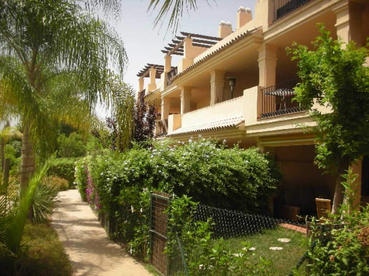 Condominium in El Angel, Andalusia 10142790
