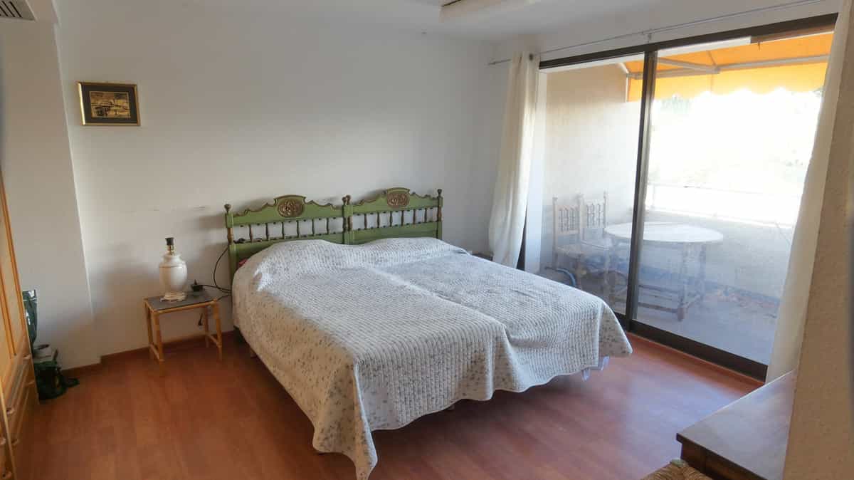 Квартира в Вільянуева-де-Альгайдас, Андалусія 10143087