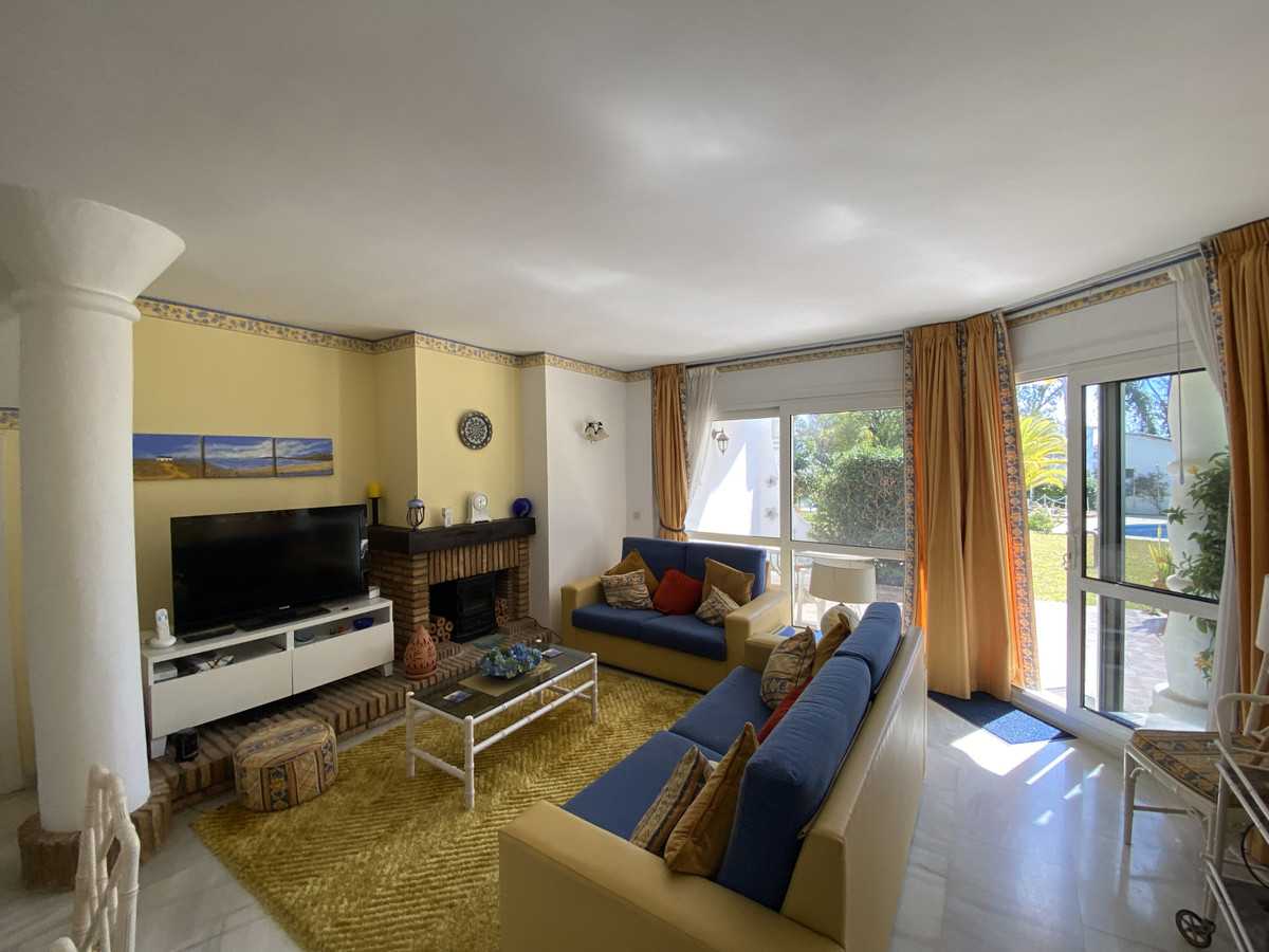Condominio en Fuengirola, Andalucía 10143508