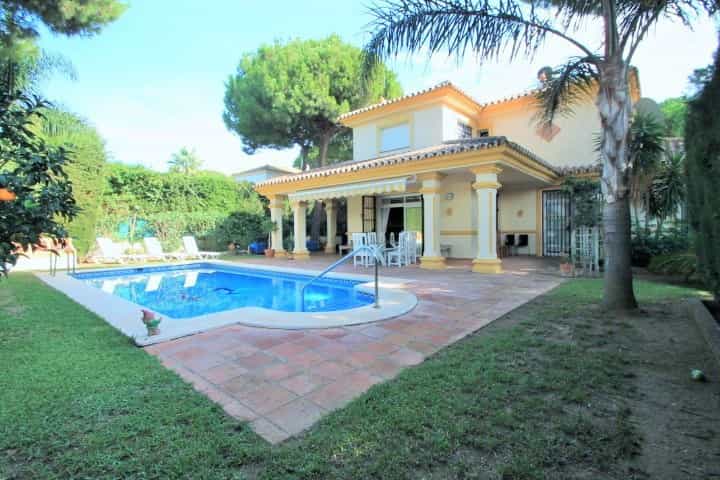 House in Fuengirola, Andalusia 10143511
