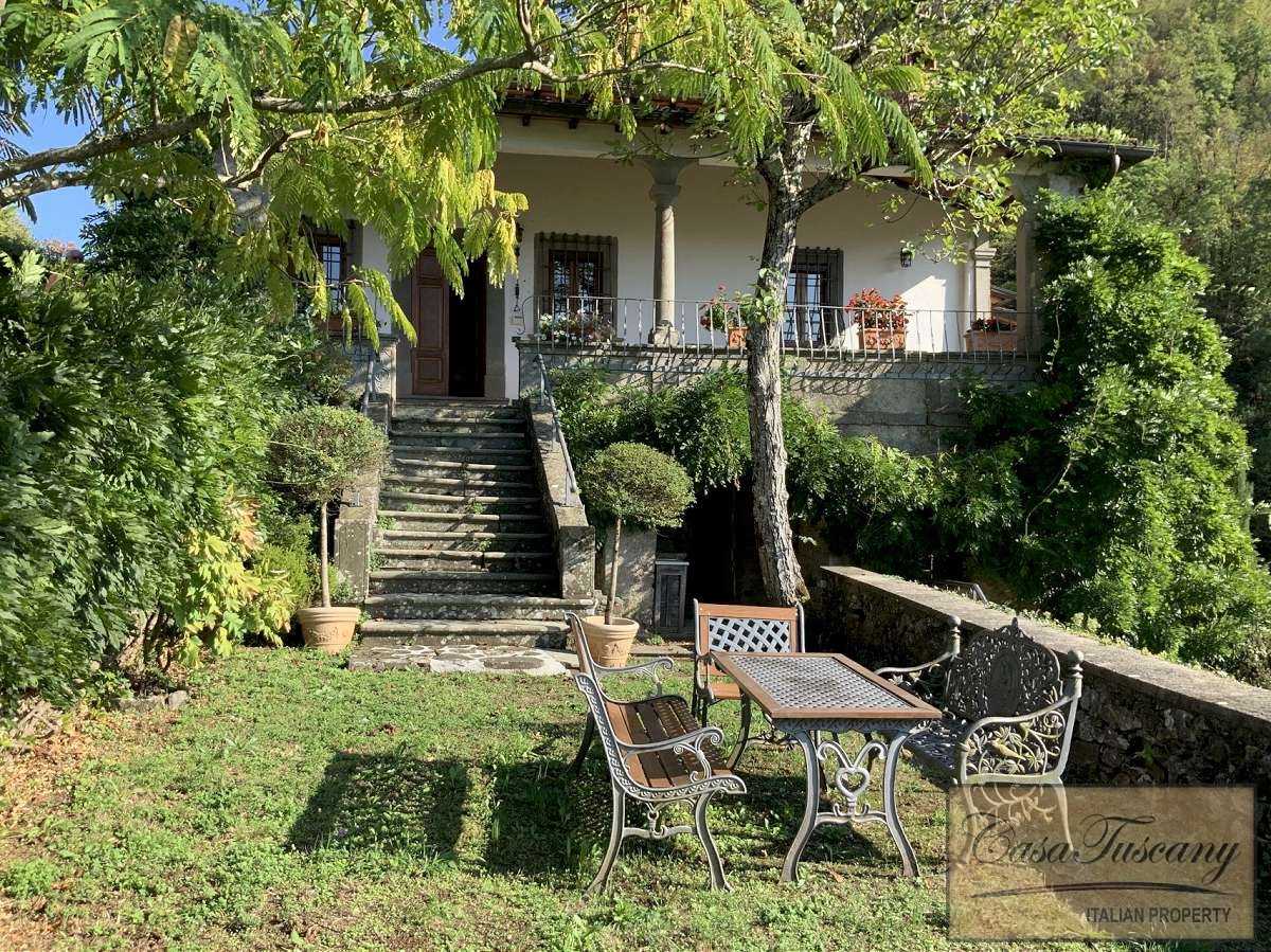 公寓 在 Borgo a Mozzano, Tuscany 10143607