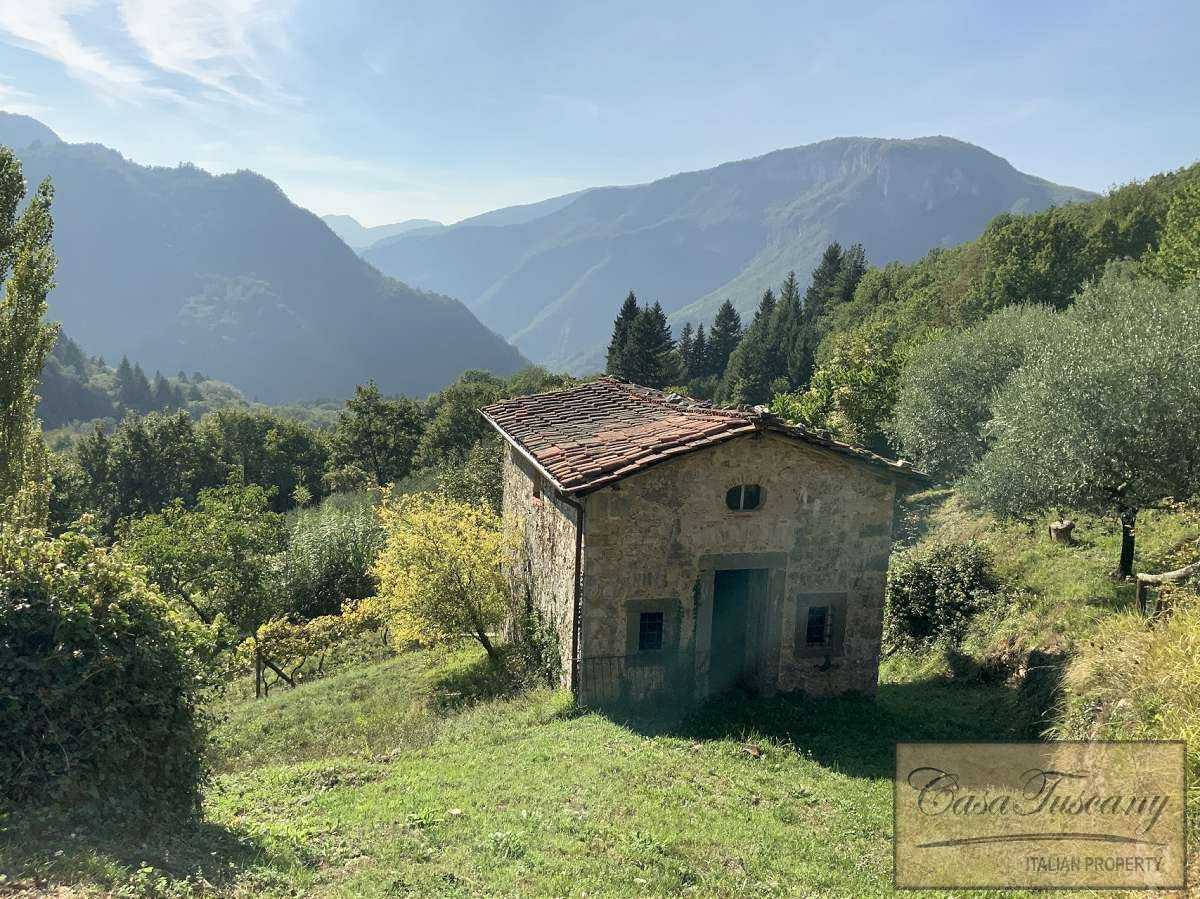 Kondominium di Borgo a Mozzano, Tuscany 10143607
