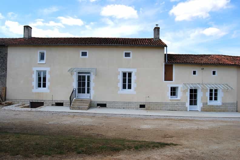 Hus i Bioussac, Nouvelle-Aquitaine 10143713