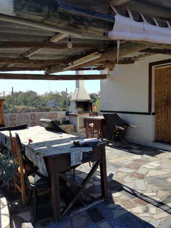 Land in Estepona, Andalusia 10143946