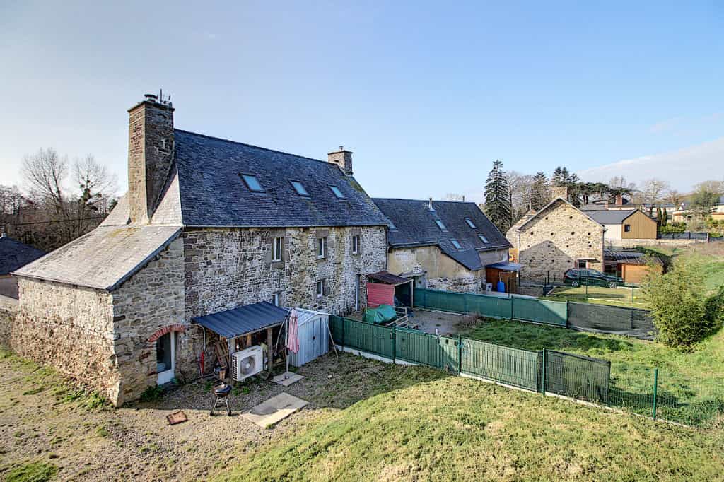 House in Donville-les-Bains, Normandie 10144089