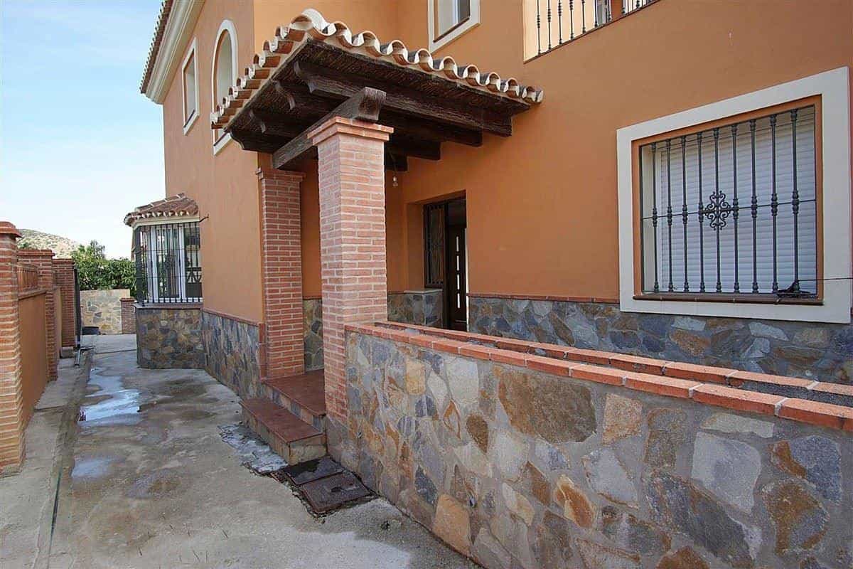 House in Coin, Andalusia 10144137