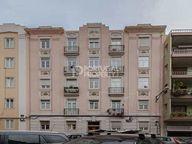 Condominium in Lissabon, Lissabon 10144157