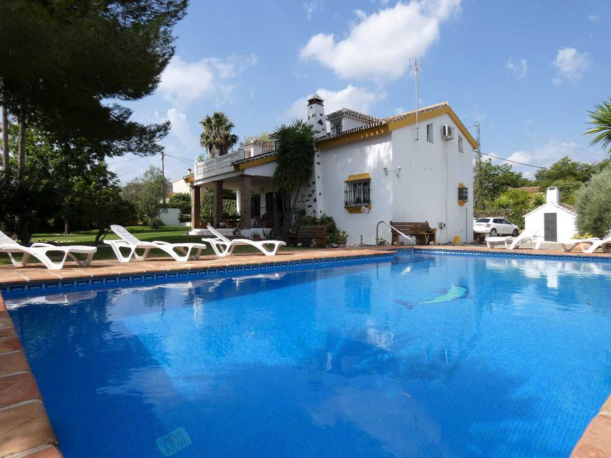 House in Coin, Andalusia 10144176