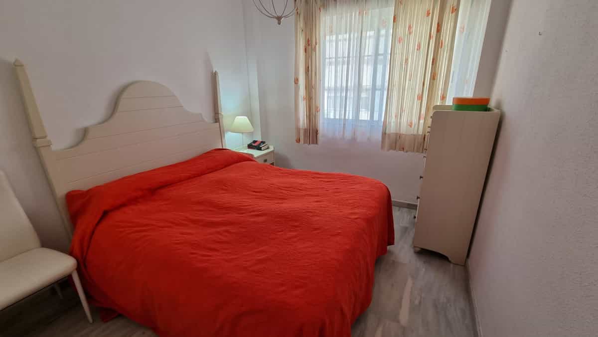 Condominium in Fuengirola, Andalucía 10144215