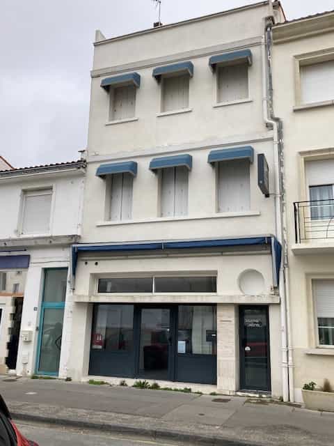 House in Royan, Nouvelle-Aquitaine 10144312