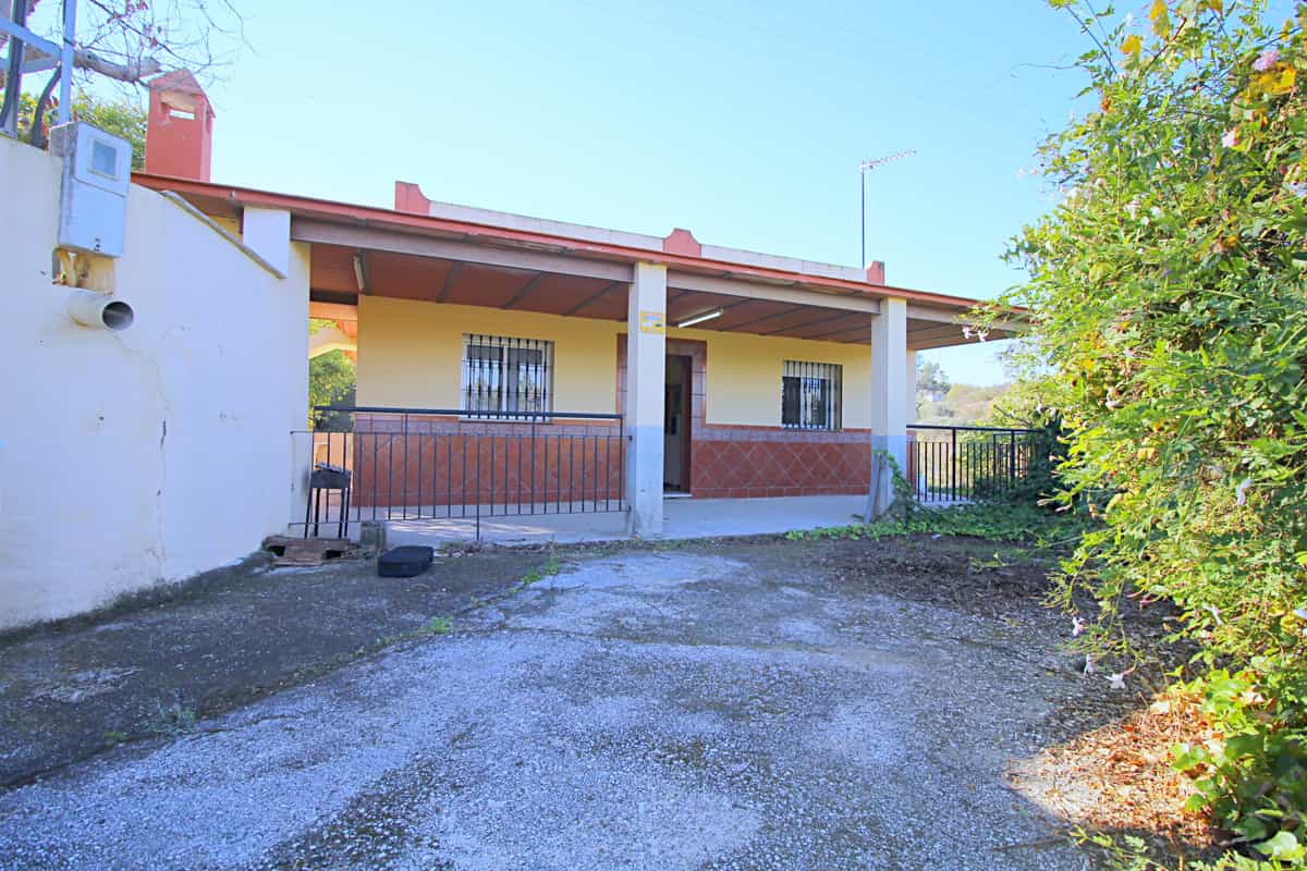 rumah dalam Coín, Andalusia 10144343