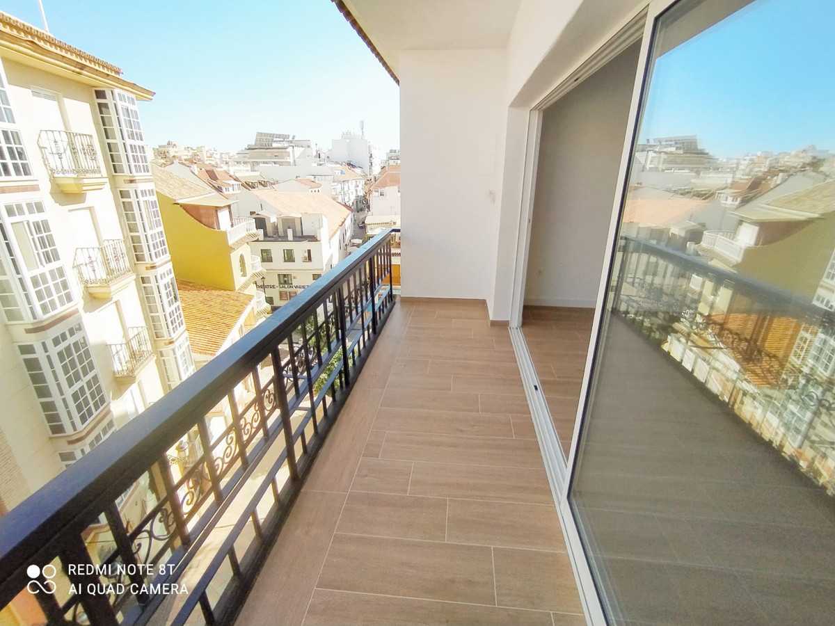 Condominium in Fuengirola, Andalucía 10144678