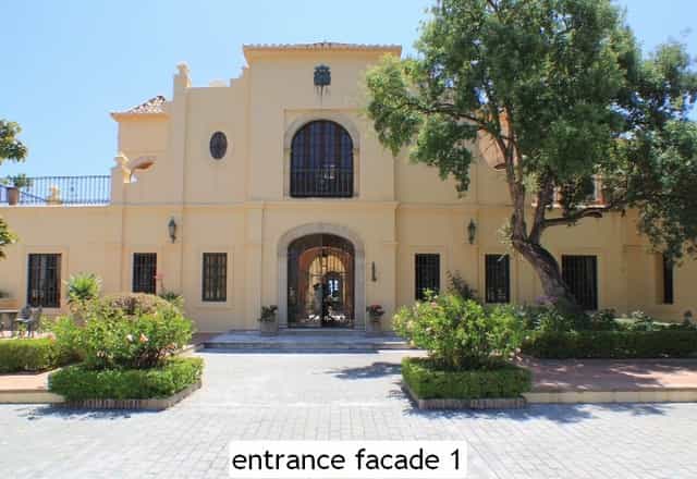 بيت في Marbella, Andalusia 10144724