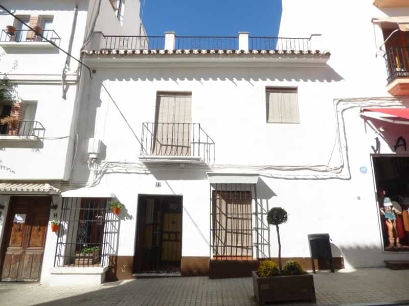 Talo sisään Marbella, Andalusia 10144795