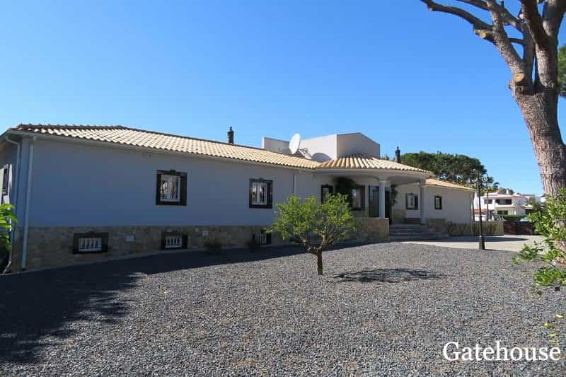 بيت في Quarteira, Faro 10145183