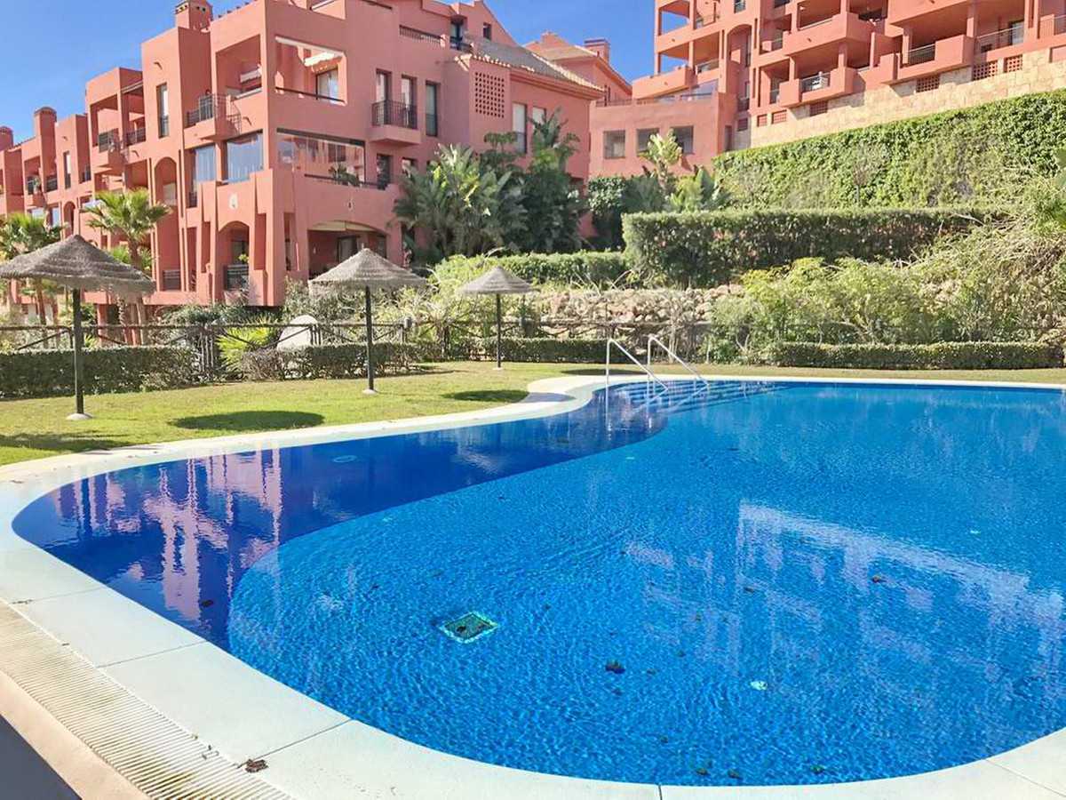 Condominium in Alhaurin el Grande, Andalusië 10145264