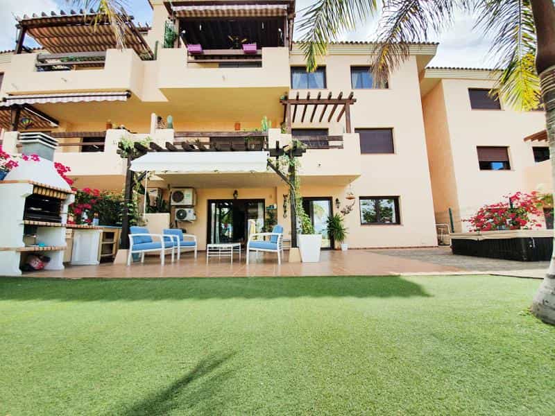 عمارات في Amarilla Golf, Canarias 10145604