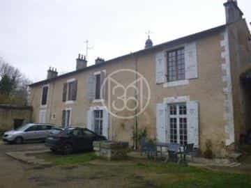 House in Vivonne, Nouvelle-Aquitaine 10145659