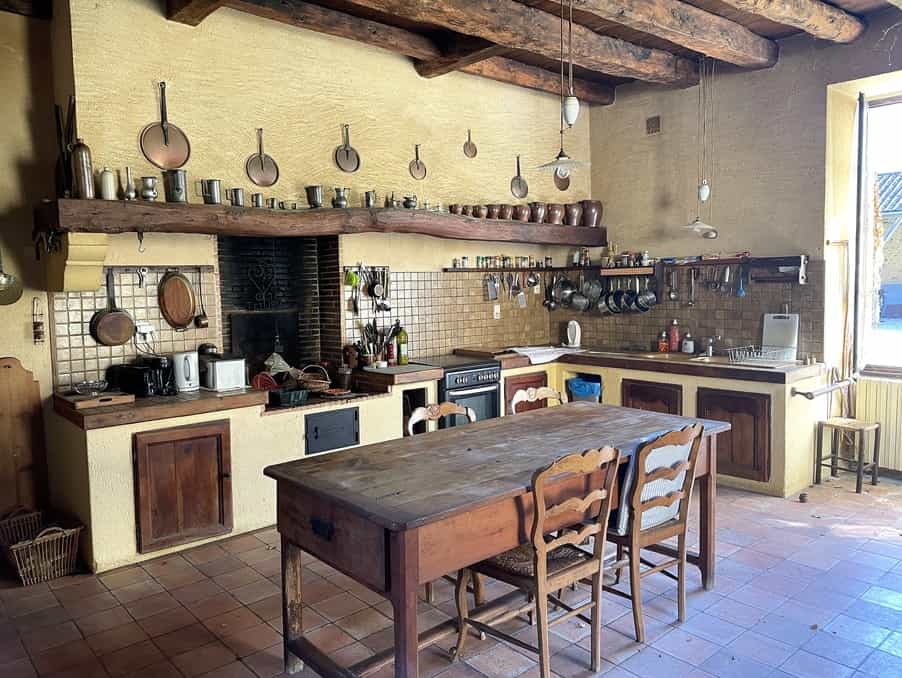 House in Monpazier, Nouvelle-Aquitaine 10145757