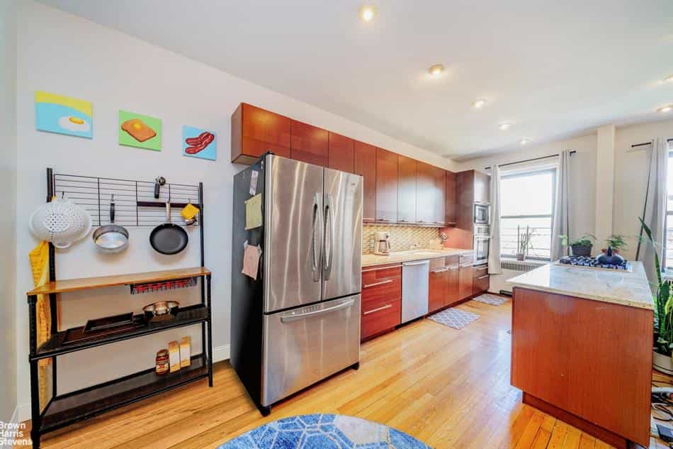Condominium in Manhattan, New York 10145822