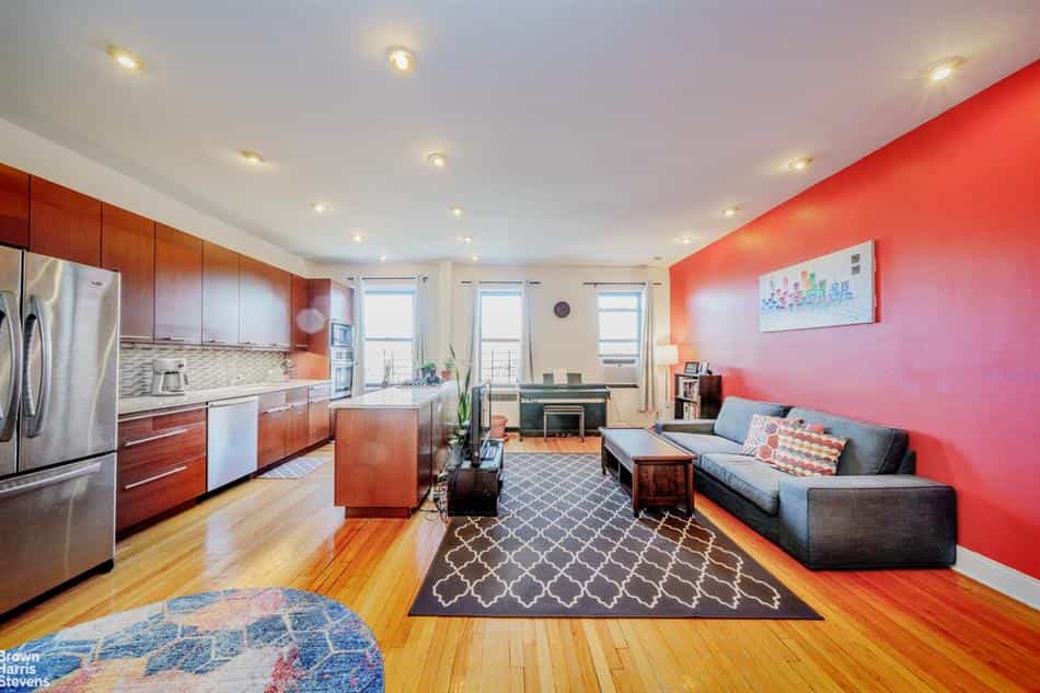 Condominium in Manhattan, New York 10145822