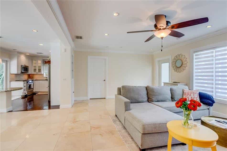 Condominium in Fort Lauderdale, Florida 10146022