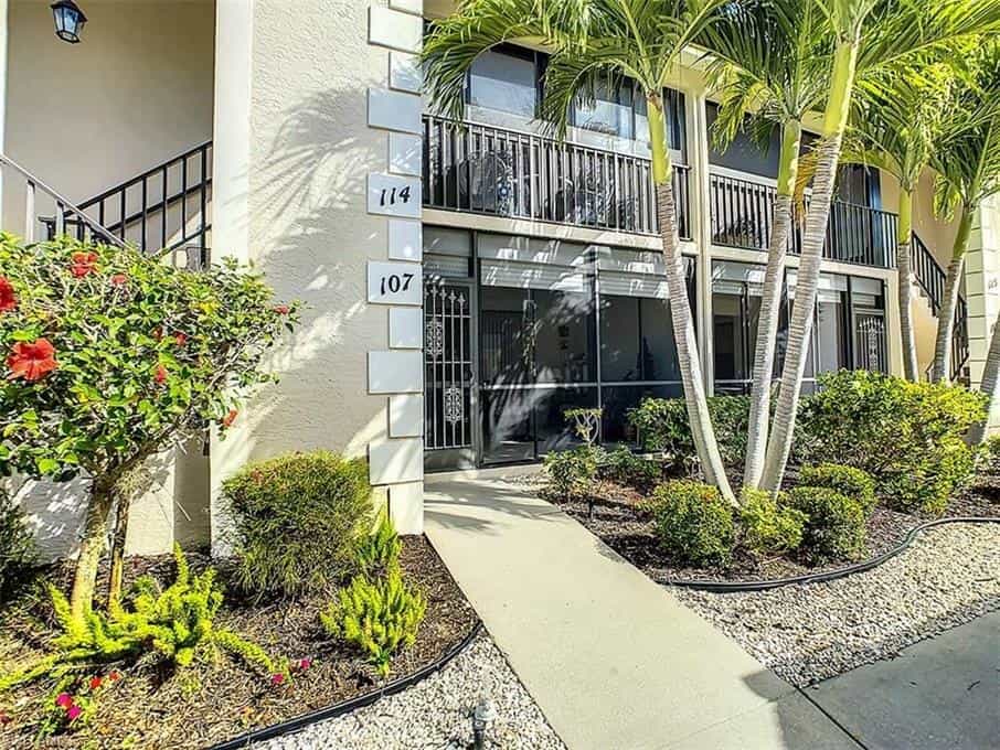 Condominium dans Fort Myers, Florida 10146075